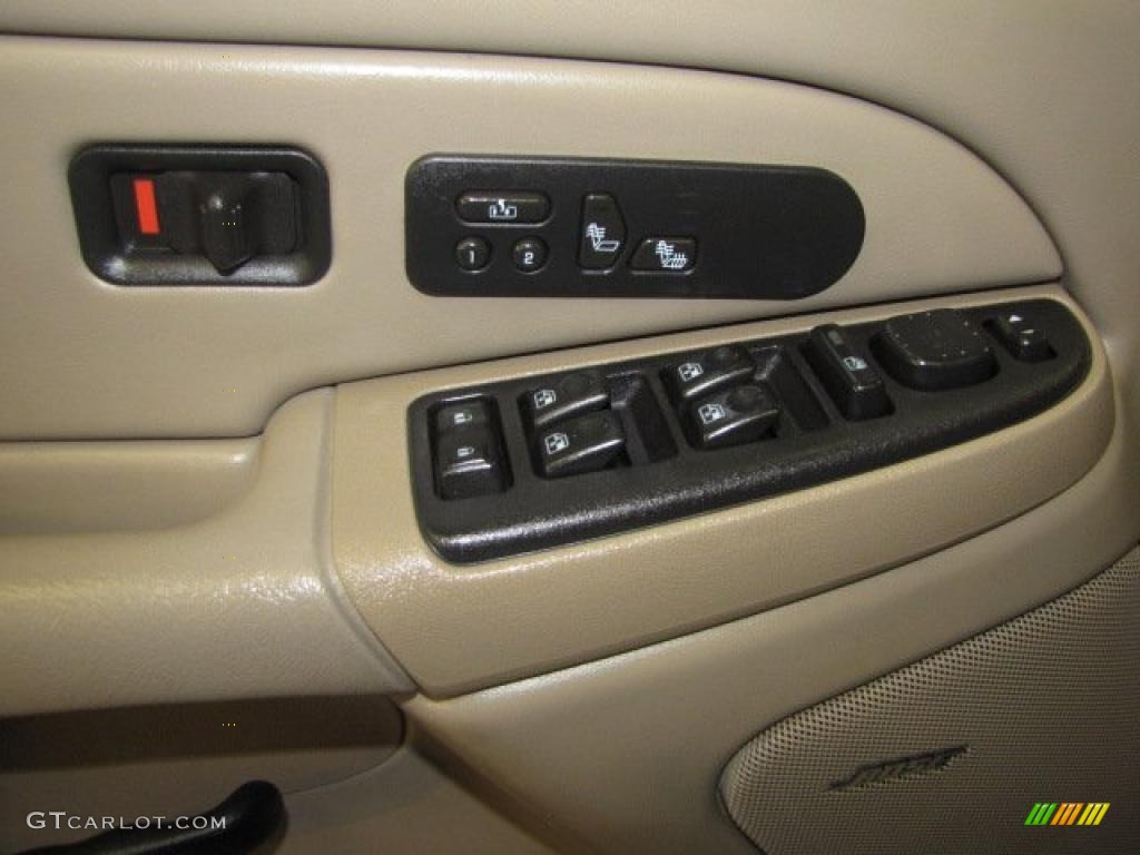 2004 GMC Sierra 2500HD SLT Crew Cab 4x4 Controls Photo #45980309