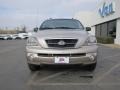 2005 Sand Beige Metallic Kia Sorento LX  photo #2