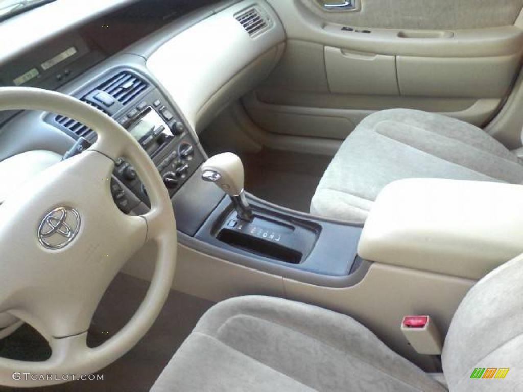 2002 Avalon XL - Diamond White Pearl / Taupe photo #13