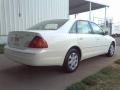 2002 Diamond White Pearl Toyota Avalon XL  photo #16