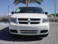 Stone White - Grand Caravan SE Photo No. 9