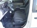 Stone White - Grand Caravan SE Photo No. 18