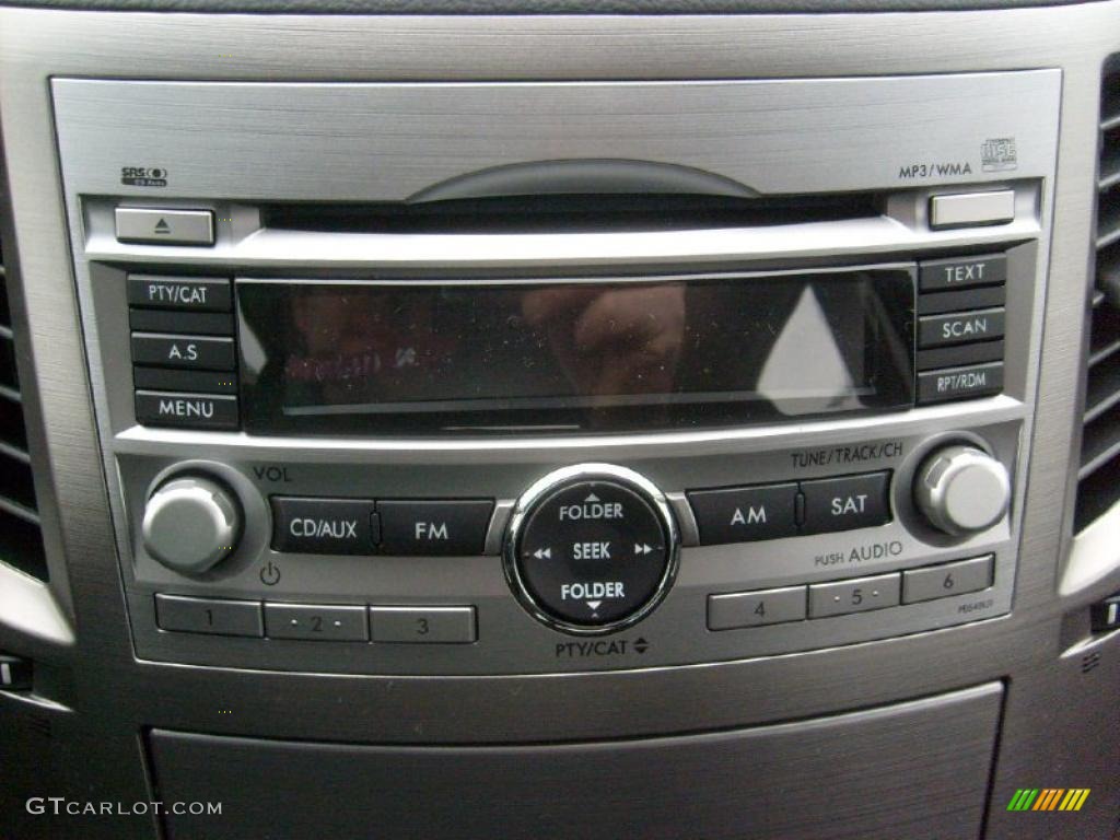 2011 Subaru Legacy 2.5i Premium Controls Photo #45984767