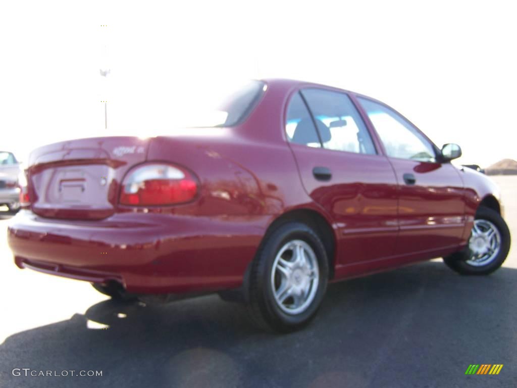 1999 Accent GL Sedan - Cherry Red / Gray photo #2
