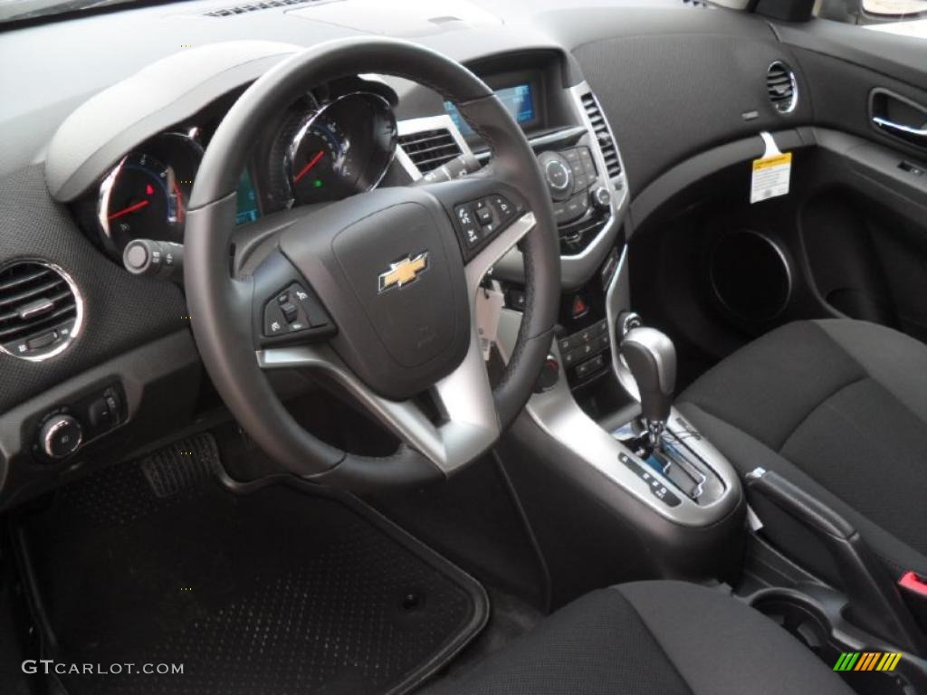 2011 Chevrolet Cruze LT/RS Jet Black Dashboard Photo #45985787
