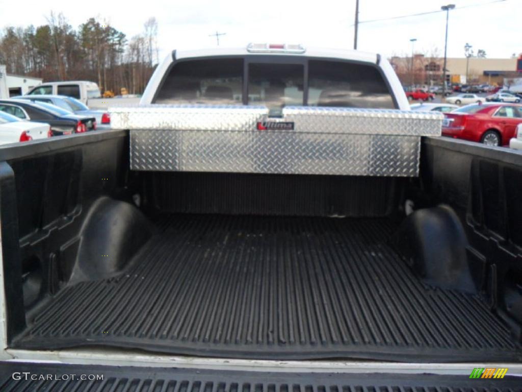 2006 F150 XL SuperCab 4x4 - Oxford White / Medium Flint photo #18