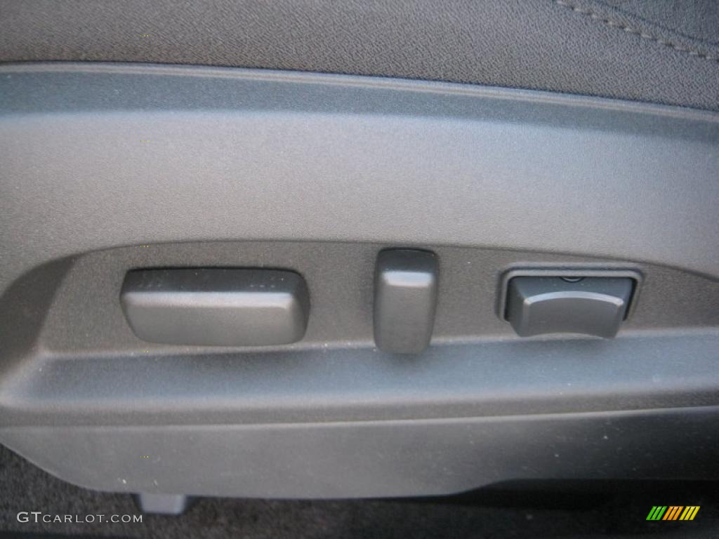2011 Equinox LT - Twilight Blue Metallic / Jet Black photo #15