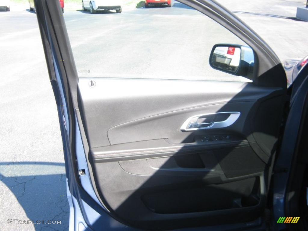 2011 Equinox LT - Twilight Blue Metallic / Jet Black photo #17