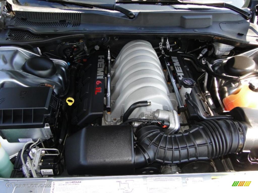 2006 Chrysler 300 C SRT8 6.1 Liter SRT HEMI OHV 16-Valve V8 Engine Photo #45988085