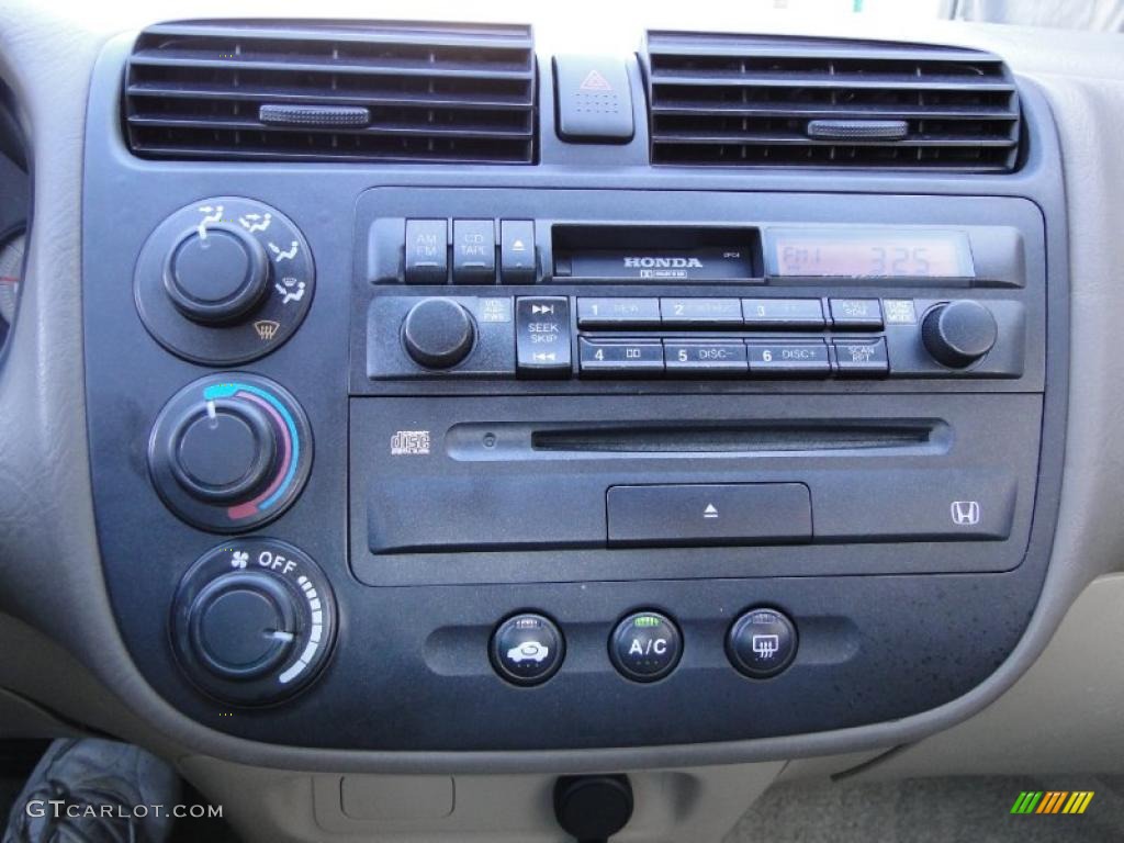 2001 Honda Civic LX Coupe Controls Photo #45988148