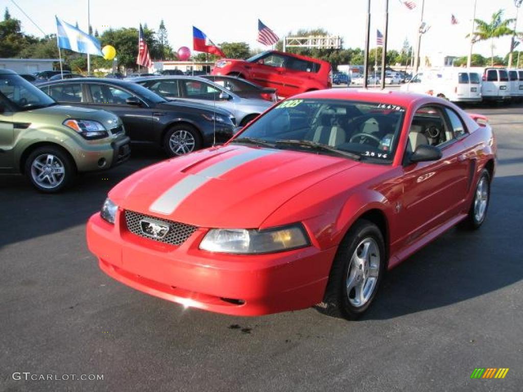 2003 Mustang V6 Coupe - Torch Red / Medium Graphite photo #5