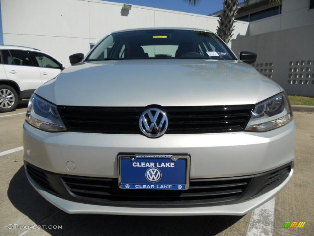 2011 Jetta S Sedan - White Gold Metallic / Latte Macchiato photo #2