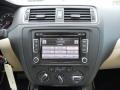 Candy White - Jetta SE Sedan Photo No. 17