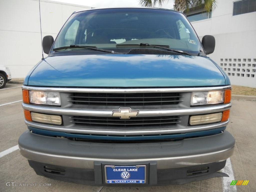 1999 Express 1500 Passenger Conversion Van - Medium Fernmist Green Metallic / Neutral photo #2
