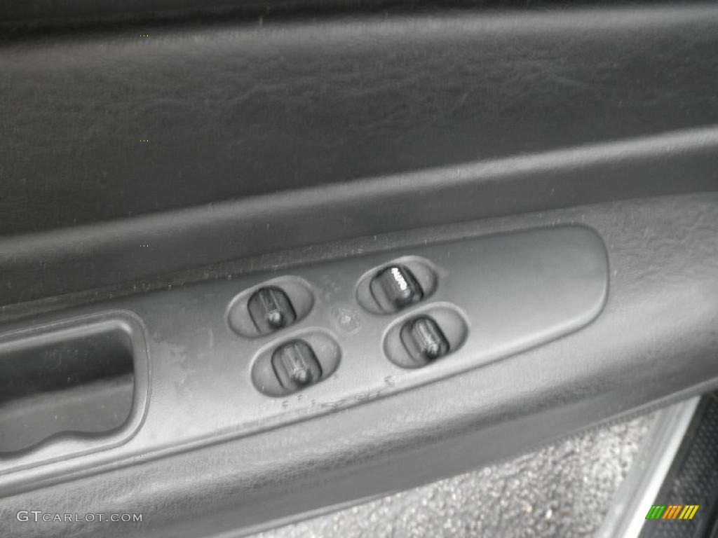 2004 Sebring LXi Convertible - Bright Silver Metallic / Dark Slate Gray photo #12