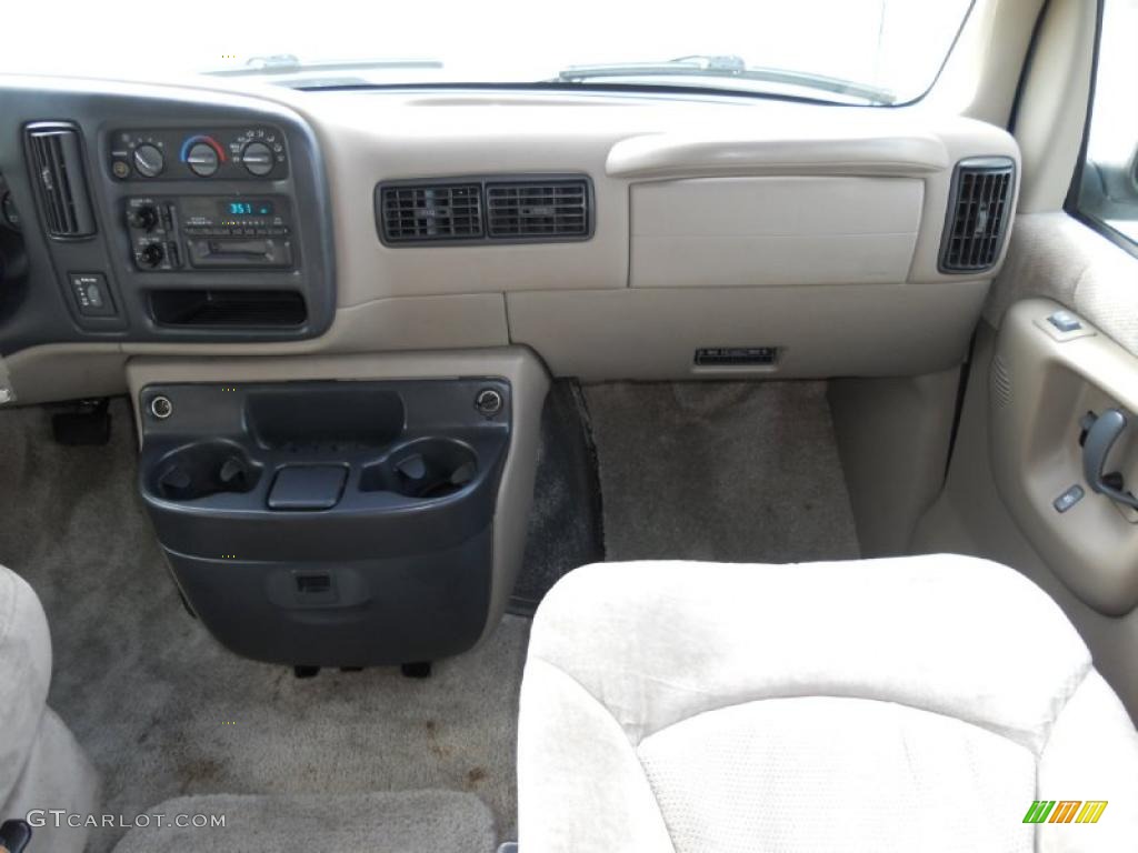 1999 Express 1500 Passenger Conversion Van - Medium Fernmist Green Metallic / Neutral photo #20
