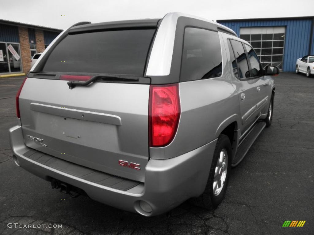 Liquid Silver Metallic 2004 GMC Envoy XUV SLT 4x4 Exterior Photo #45997985