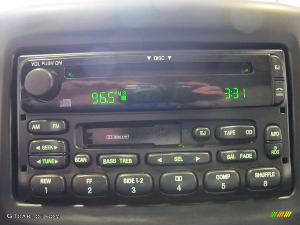 2001 Ford Escape XLT V6 Controls Photo #46000721
