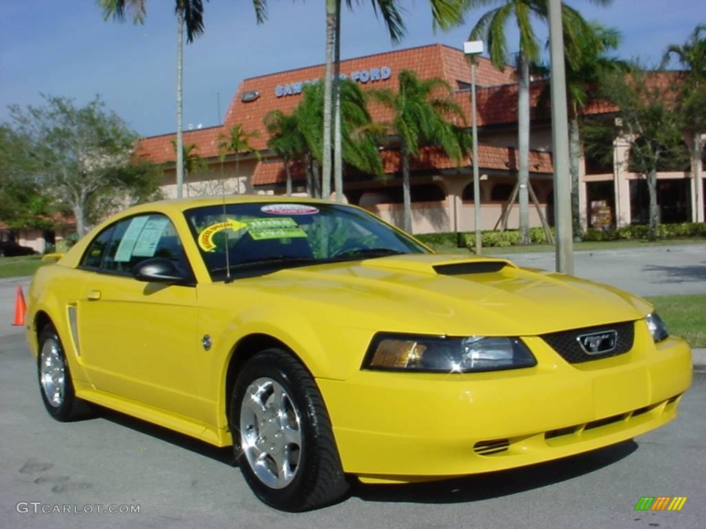 2004 Mustang V6 Coupe - Screaming Yellow / Dark Charcoal photo #1