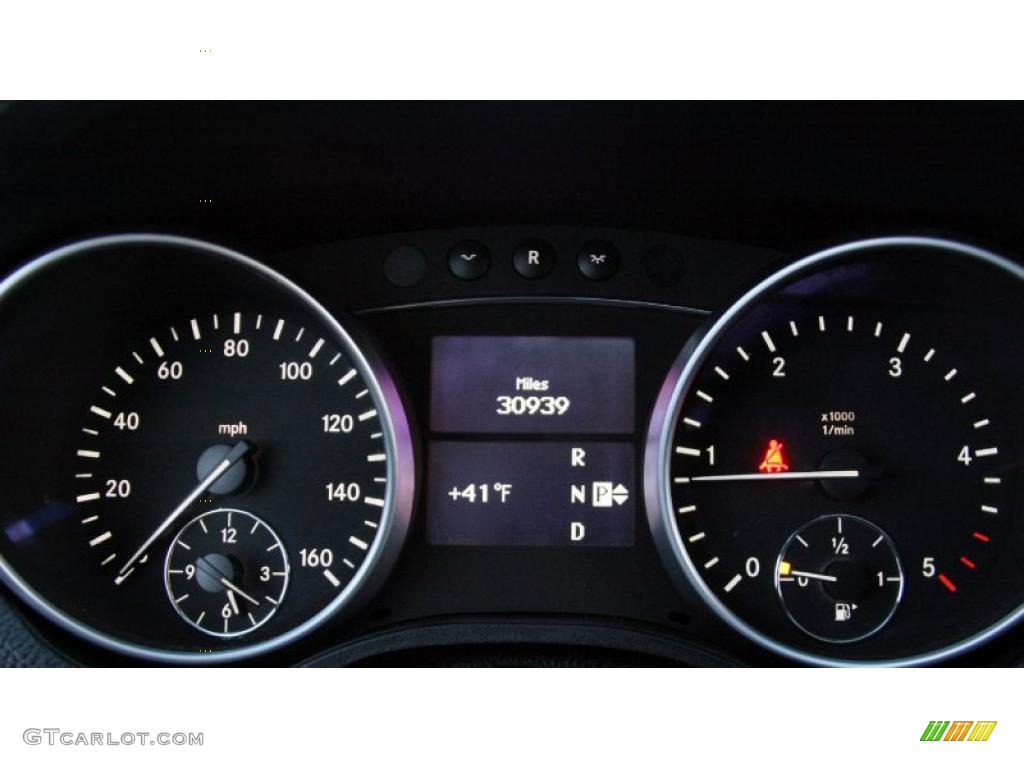 2009 Mercedes-Benz GL 320 BlueTEC 4Matic Gauges Photo #46003849