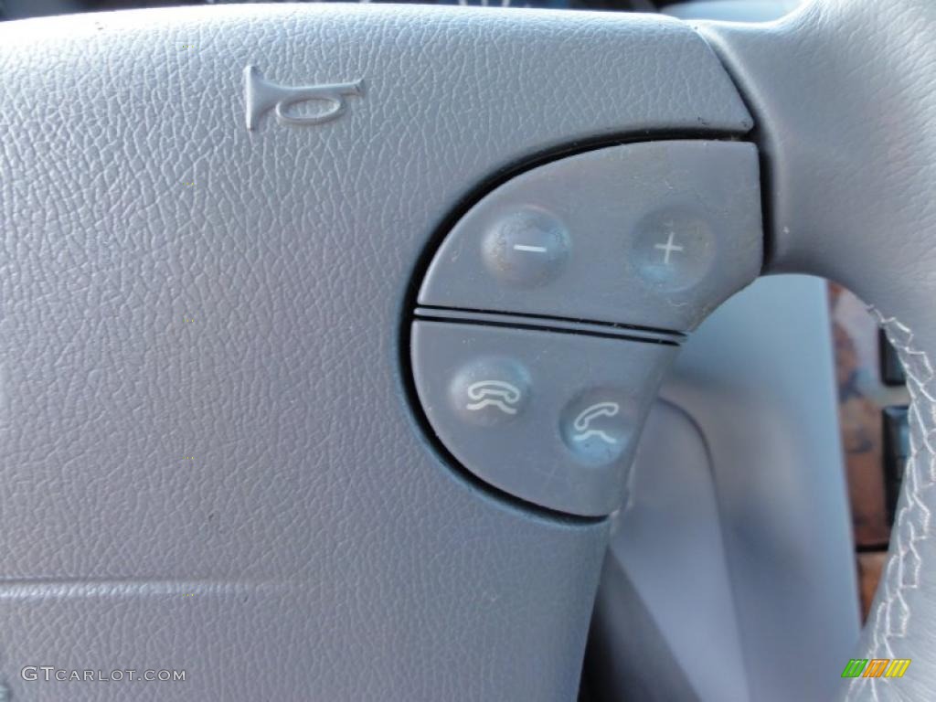 2002 Mercedes-Benz E 430 Sedan Controls Photo #46004128