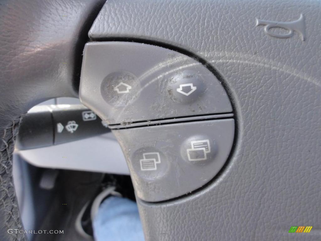 2002 Mercedes-Benz E 430 Sedan Controls Photo #46004131