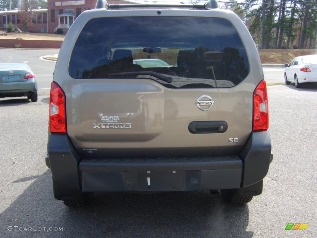 2005 Xterra SE - Granite Metallic / Steel/Graphite photo #4