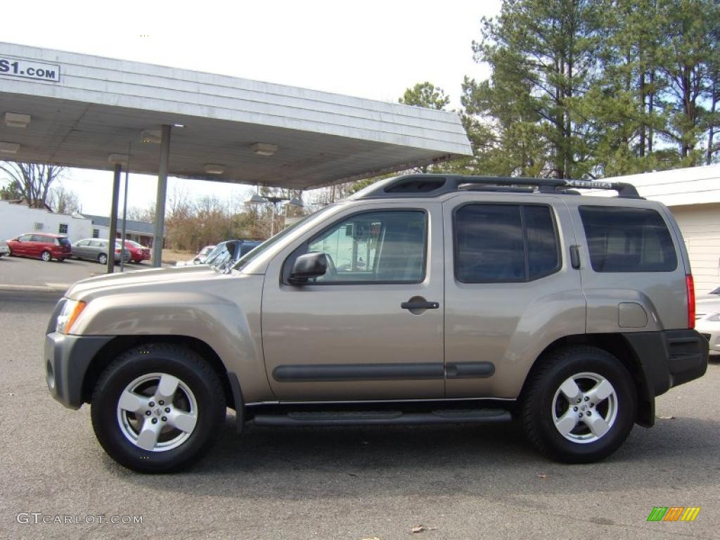 2005 Xterra SE - Granite Metallic / Steel/Graphite photo #6