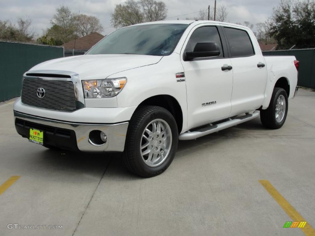 2011 Tundra Texas Edition CrewMax - Super White / Graphite Gray photo #7
