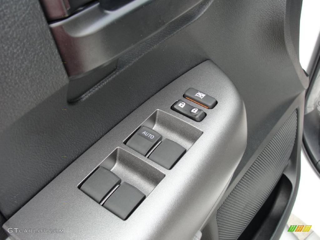2011 Tundra Texas Edition CrewMax - Super White / Graphite Gray photo #23