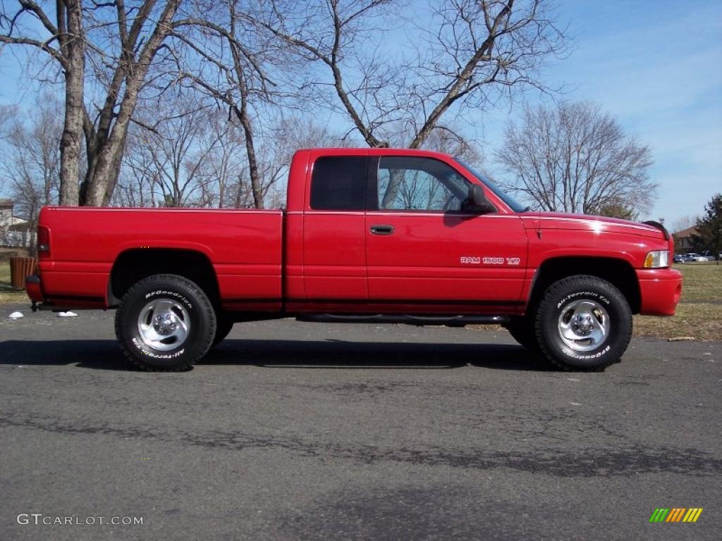 1999 Ram 1500 Sport Extended Cab 4x4 - Flame Red / Mist Gray photo #3