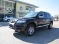 Black Uni - Touareg 2 VR6 Photo No. 1