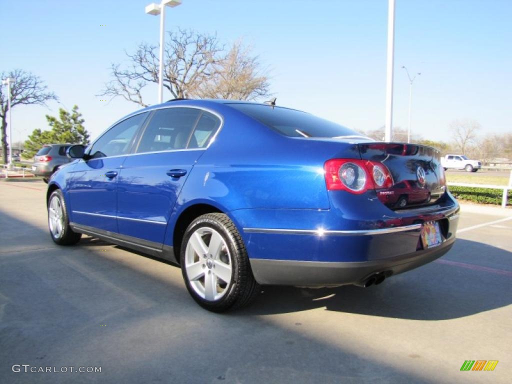 2009 Passat Komfort Sedan - Cobalt Blue Metallic / Classic Grey photo #3