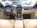 Black Uni - Touareg 2 VR6 Photo No. 14