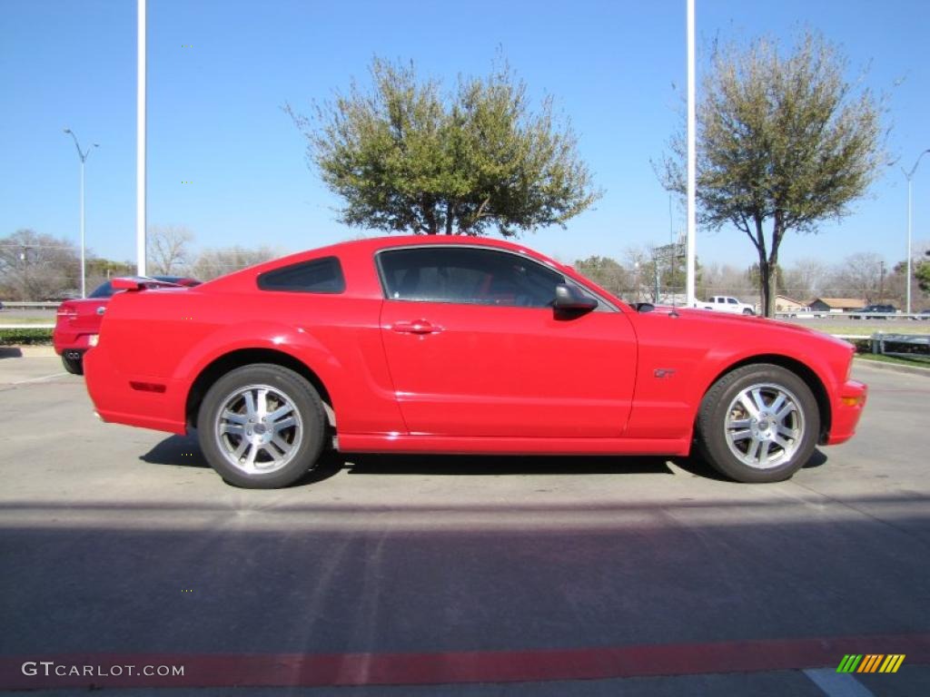 2005 Mustang GT Premium Coupe - Torch Red / Red Leather photo #6