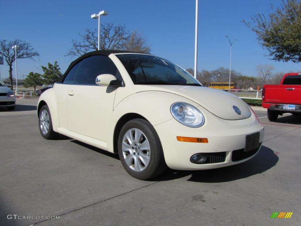 Harvest Moon Beige 2007 Volkswagen New Beetle 2.5 Convertible Exterior Photo #46011568