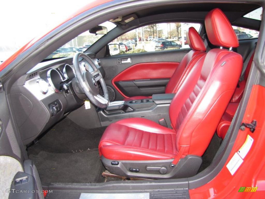2005 Mustang GT Premium Coupe - Torch Red / Red Leather photo #9
