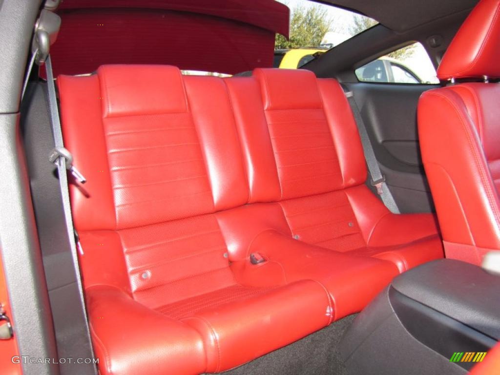 2005 Mustang GT Premium Coupe - Torch Red / Red Leather photo #11