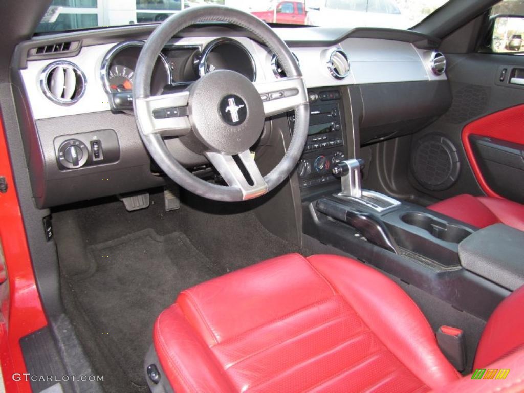 2005 Mustang GT Premium Coupe - Torch Red / Red Leather photo #13
