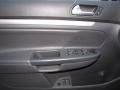 Black - Jetta SE Sedan Photo No. 13
