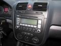 Black - Jetta SE Sedan Photo No. 16