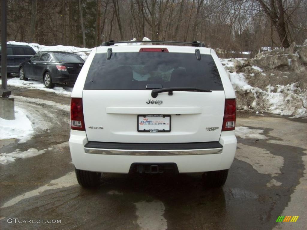 2005 Grand Cherokee Limited 4x4 - Stone White / Dark Khaki/Light Graystone photo #27