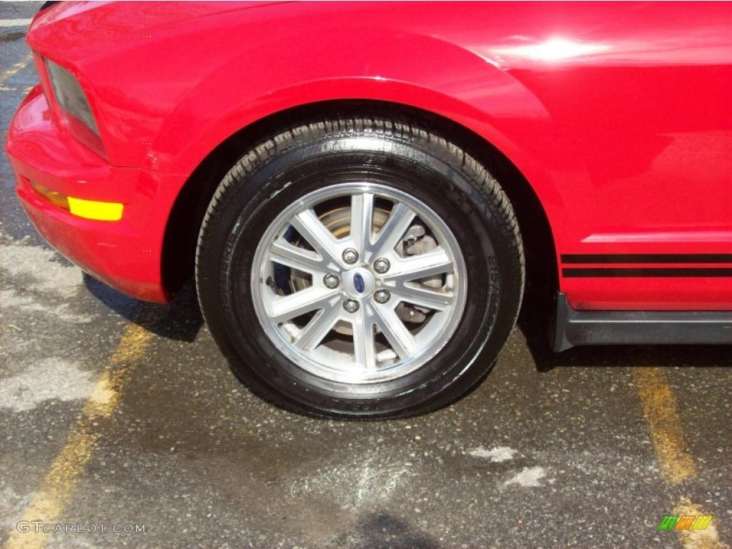 2006 Mustang V6 Premium Coupe - Torch Red / Dark Charcoal photo #12