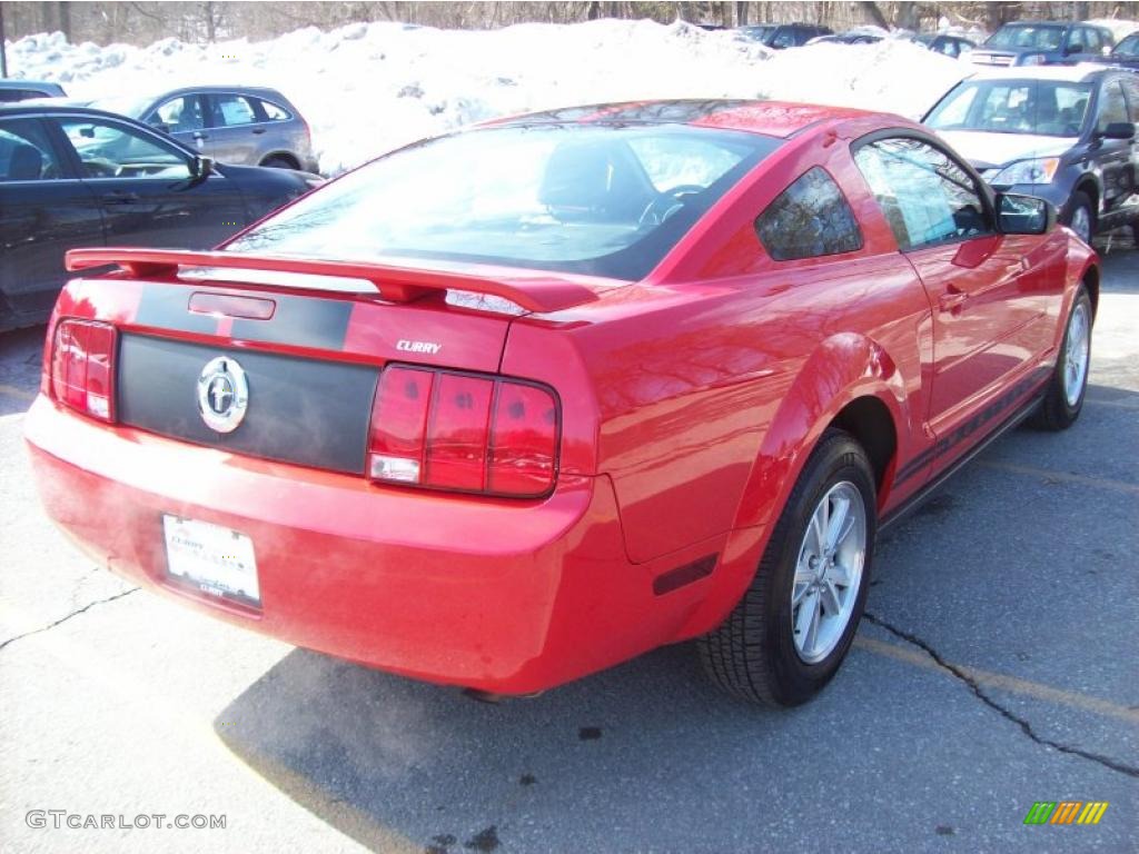 2006 Mustang V6 Premium Coupe - Torch Red / Dark Charcoal photo #23