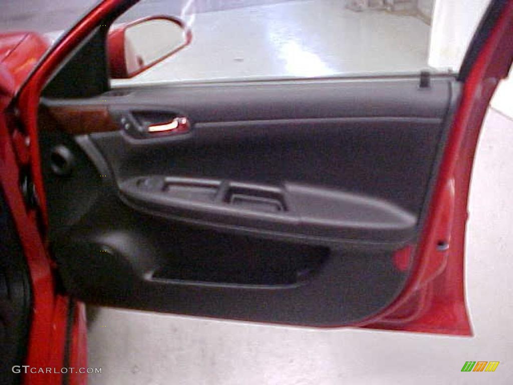 2011 Impala LT - Victory Red / Ebony photo #6