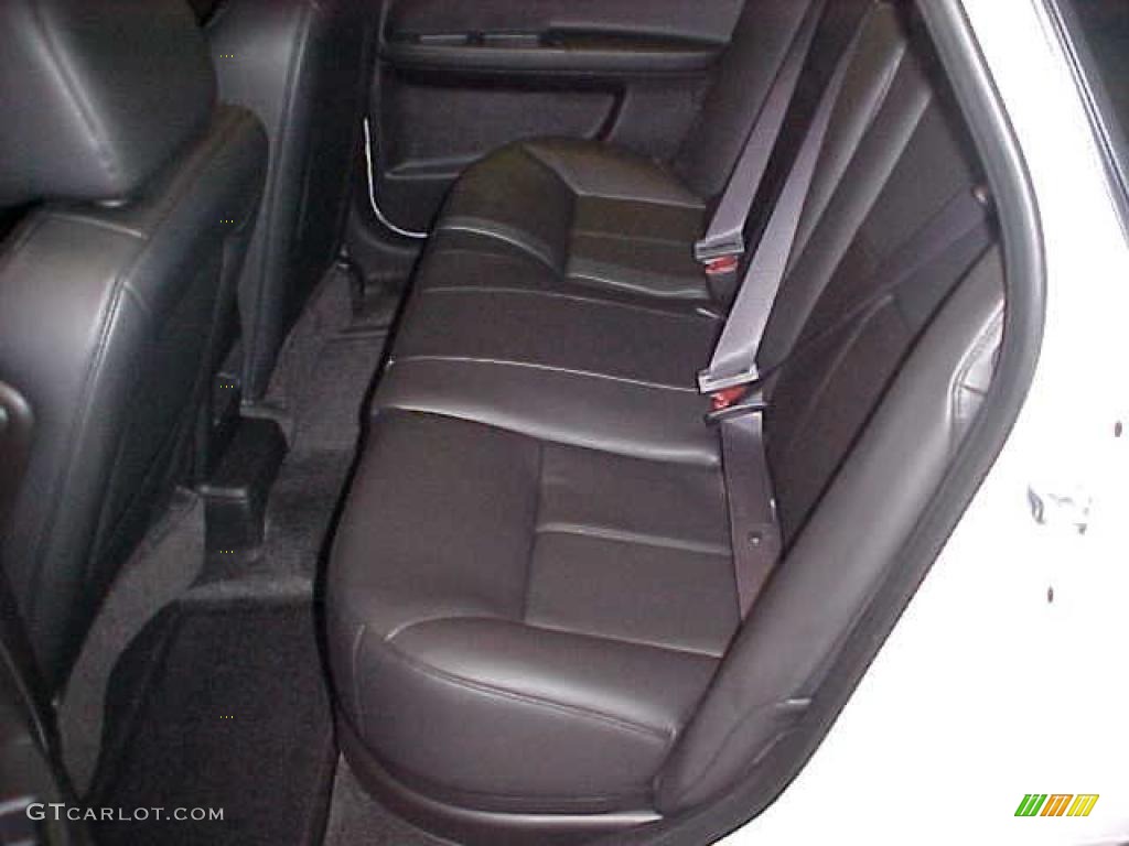 2011 Impala LT - Summit White / Ebony photo #14
