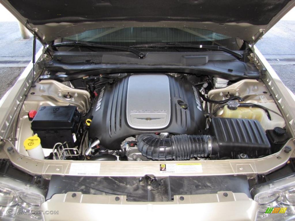 2008 Chrysler 300 C HEMI 5.7 Liter HEMI OHV 16-Valve VVT MDS V8 Engine Photo #46016746