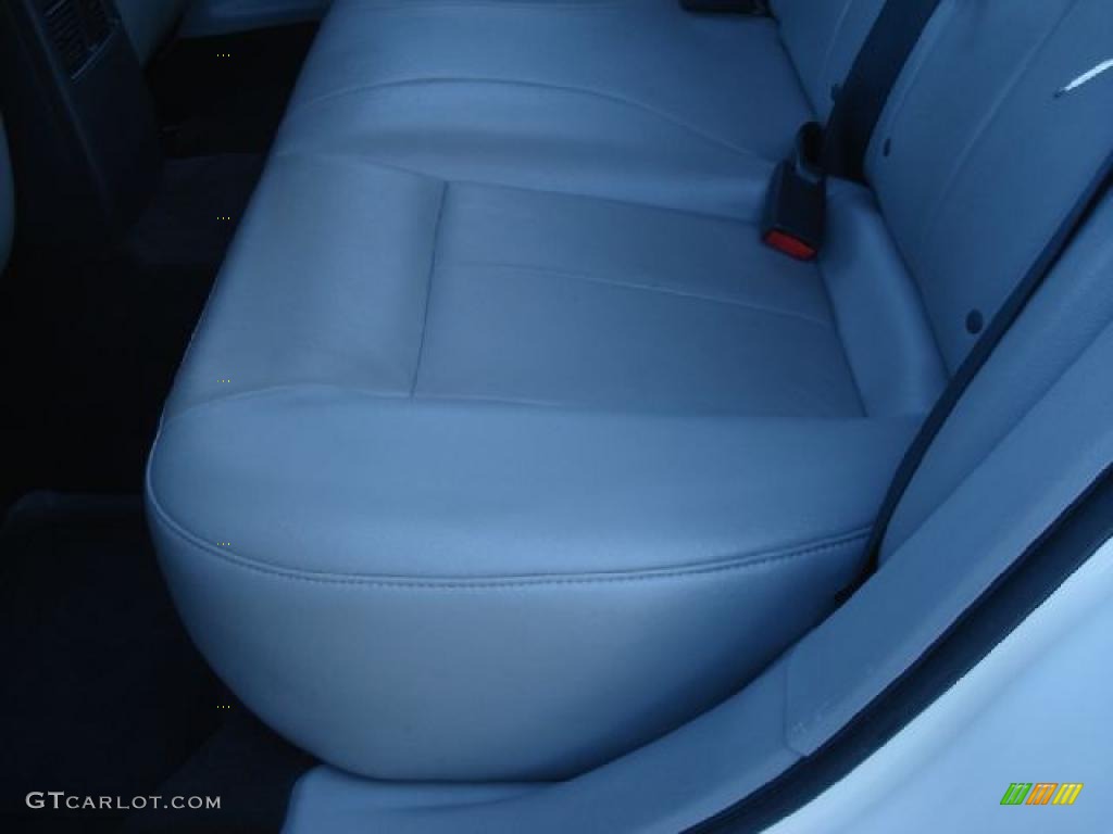 2006 300 Touring - Cool Vanilla / Dark Slate Gray/Light Slate Gray photo #12