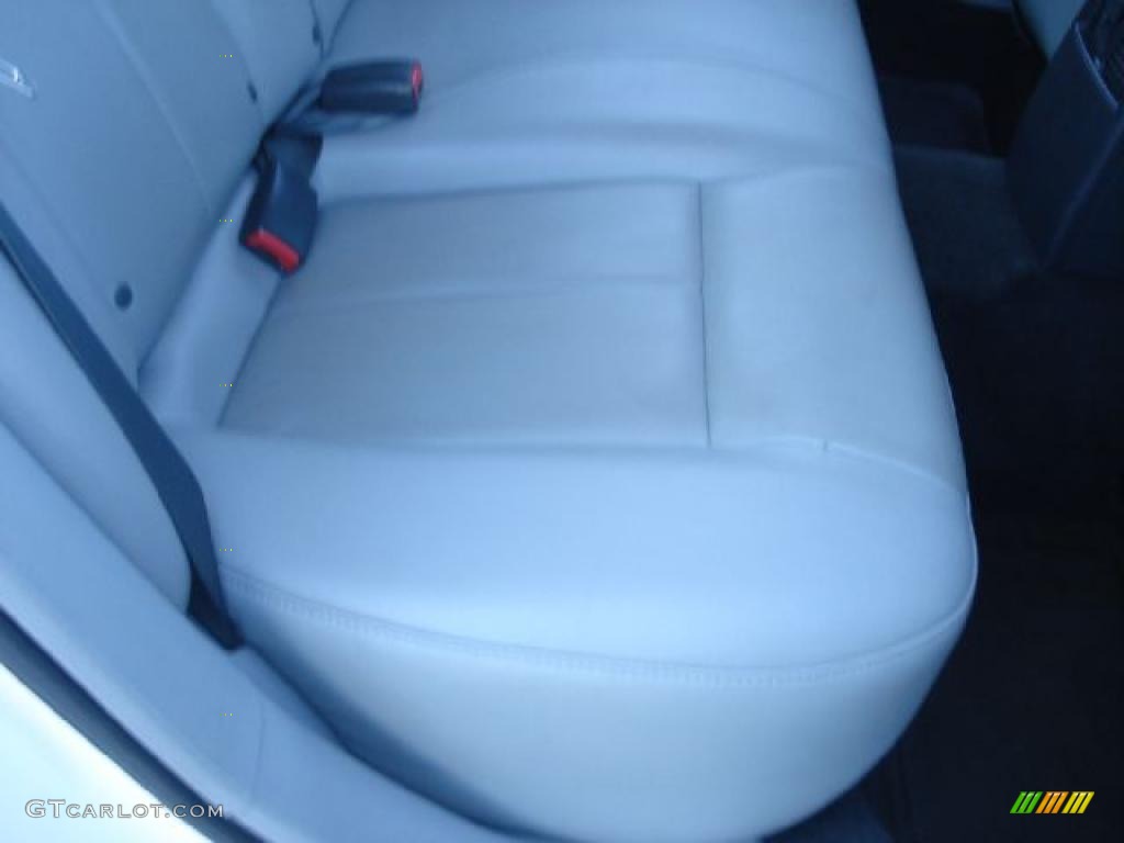 2006 300 Touring - Cool Vanilla / Dark Slate Gray/Light Slate Gray photo #15