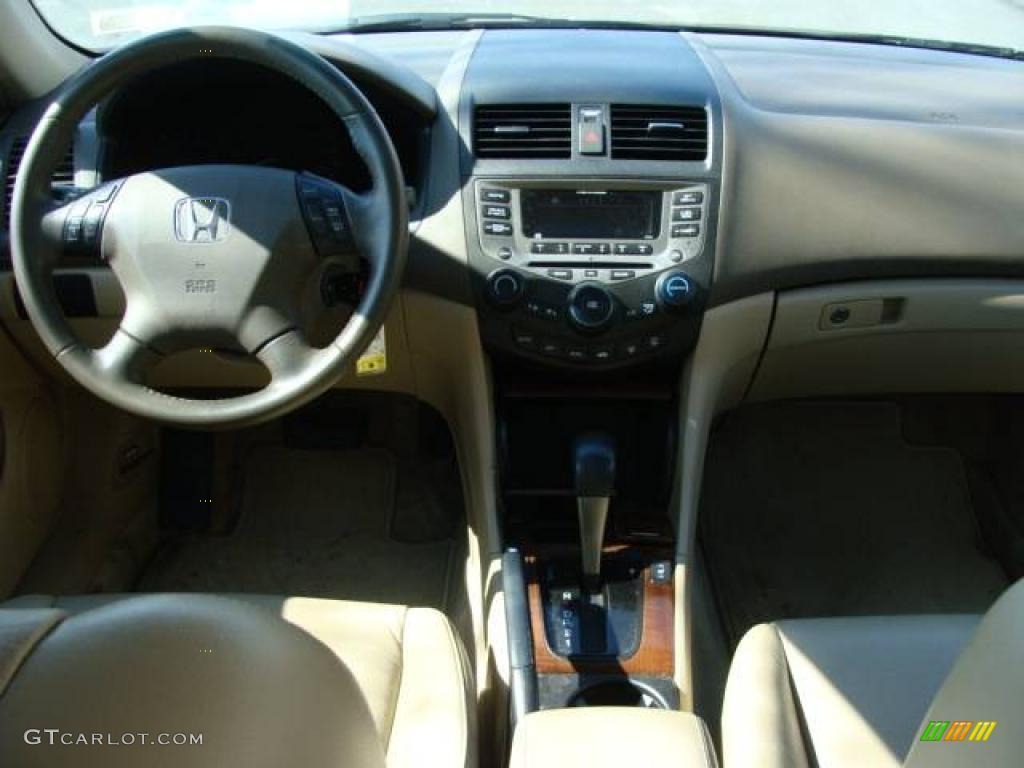 2006 Accord EX-L Sedan - Nighthawk Black Pearl / Ivory photo #9